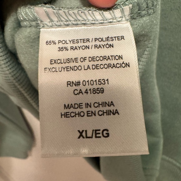 Women's Extra Large Wicked Fleece Pullover
Sweatshirt -Elphaba Sage Green XL NWT - Picture 6 of 8